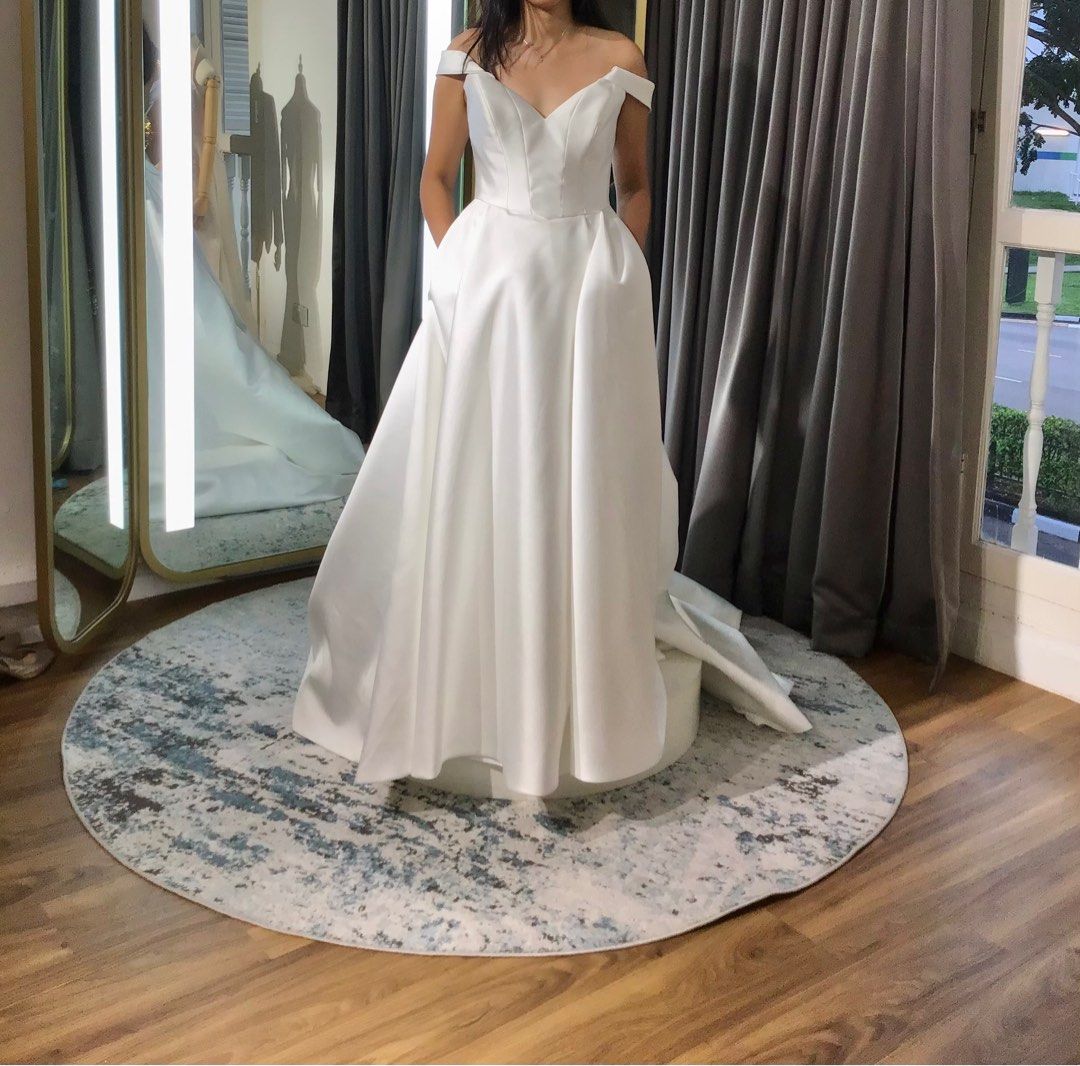 Wedding gown resale sale