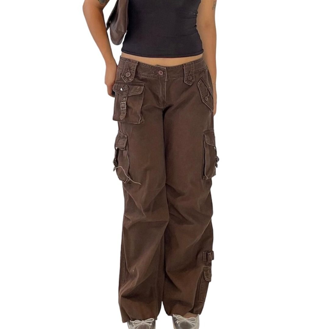 brown parachute pants y2k, Women's Fashion, Bottoms, Other Bottoms on  Carousell
