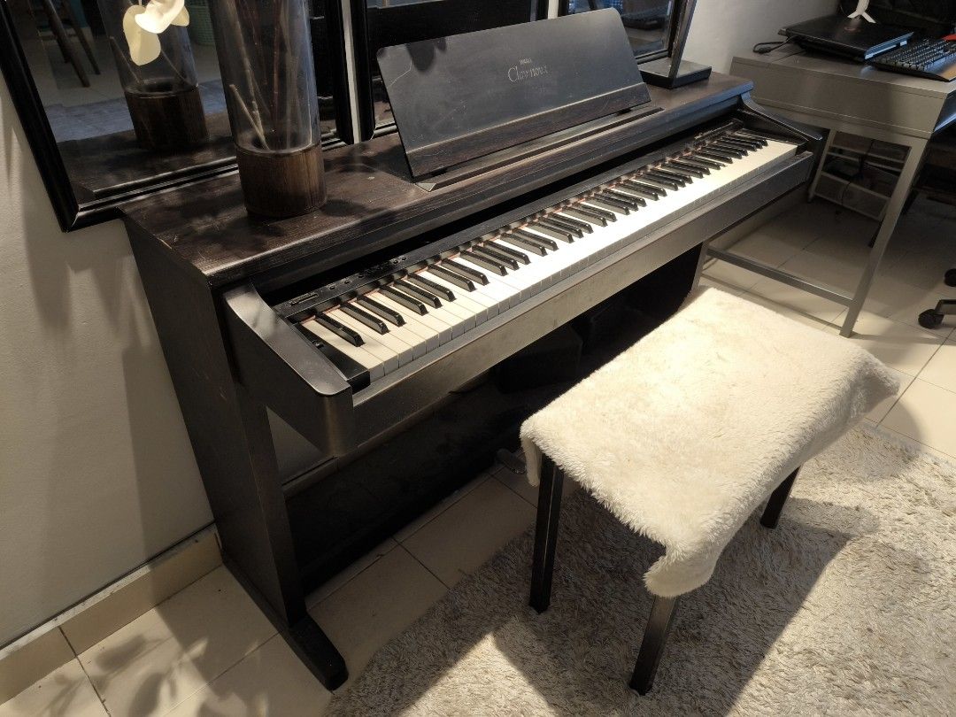 Yamaha clavinova top clp 122s