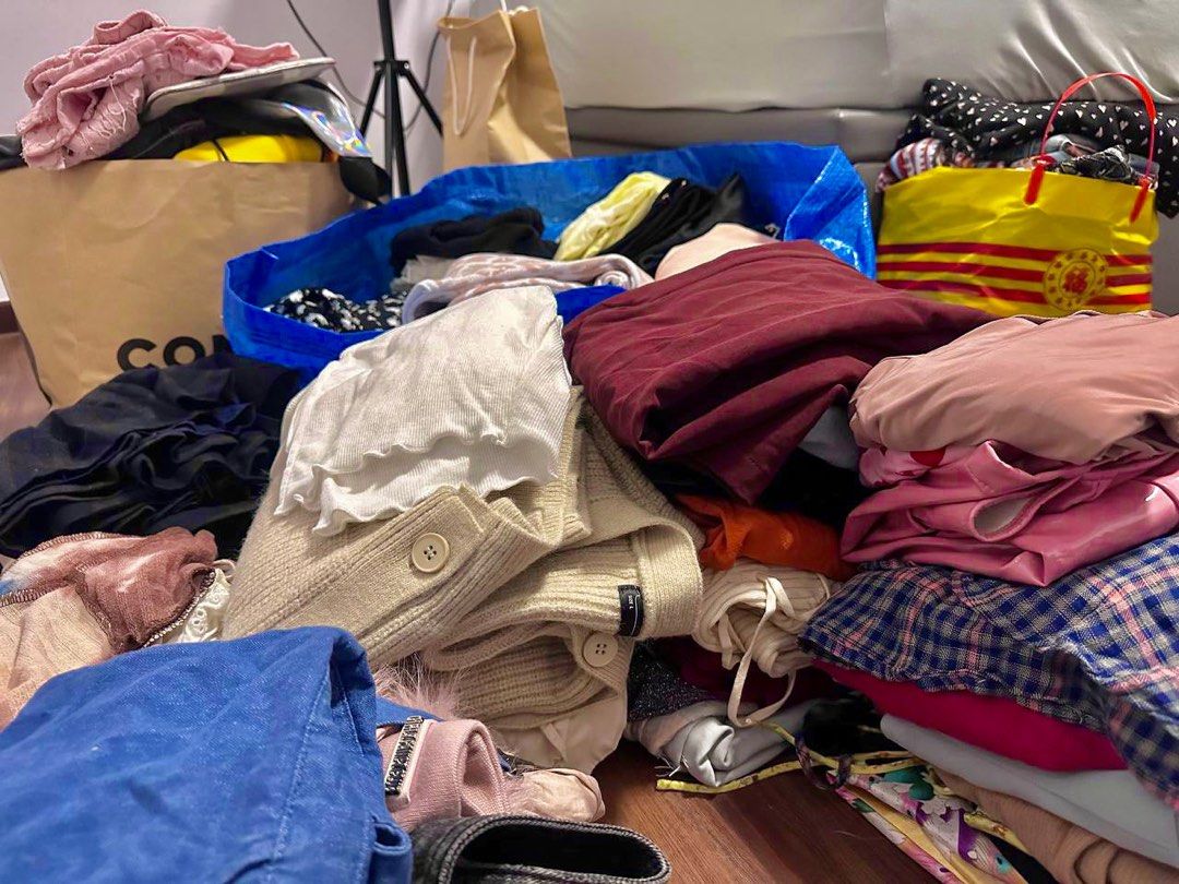 Cheap clothes in bulk hotsell