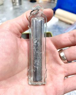 （分類：）位於 。 由 santoyan 提交（商品編號 1152973171，圖片 1）。簡介： 。