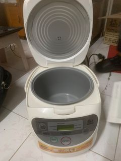 （分類：）位於 。 由 y.if2788 提交（商品編號 1283711552，圖片 1）。簡介： 。