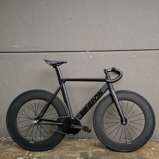 (Category: ) located in . Submitted by pro_bicycle_sg (Listing ID 1283646139, Image 1). Description: .