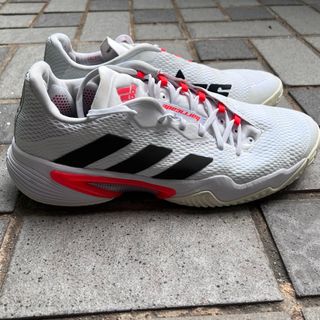 100