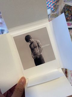 （分類：）位於 。 由 jisoonie 提交（商品編號 1283681675，圖片 1）。簡介： 。