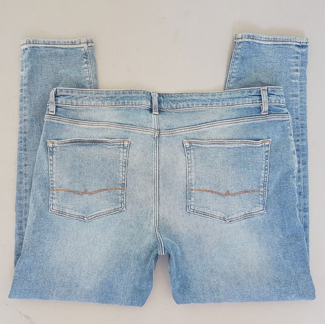 ASOS Fashion Apparels Designer Denim Jeans W40 L30 Waistline 43