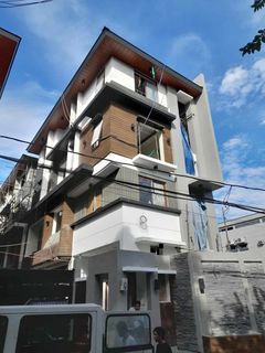 Brand new Modern Townhouse For Sale in Small Horseshoe Village Quezon City beside Robinsons Magnolia