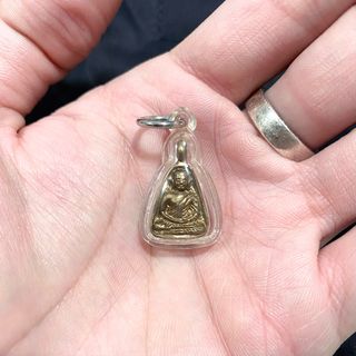 （分類：）位於 。 由 santoyan 提交（商品編號 1152361956，圖片 1）。簡介： 。