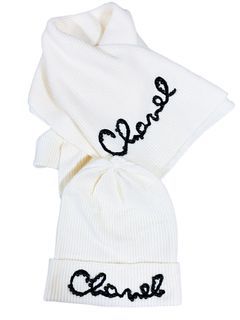 ⚜️Bundle - Chanel beanie & scarf