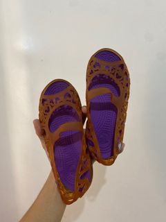 (Category: ) located in . Submitted by marywizzy (Listing ID 1283722293, Image 1). Description: .