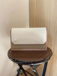 （分類：）位於 。 由 iawezs 提交（商品編號 1283670451，圖片 1）。簡介： 。
