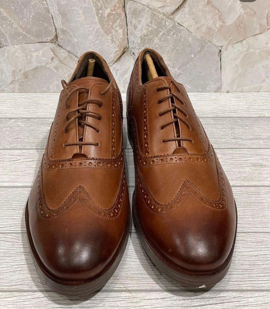 Cole haan men's hotsell henry grand shortwing oxford