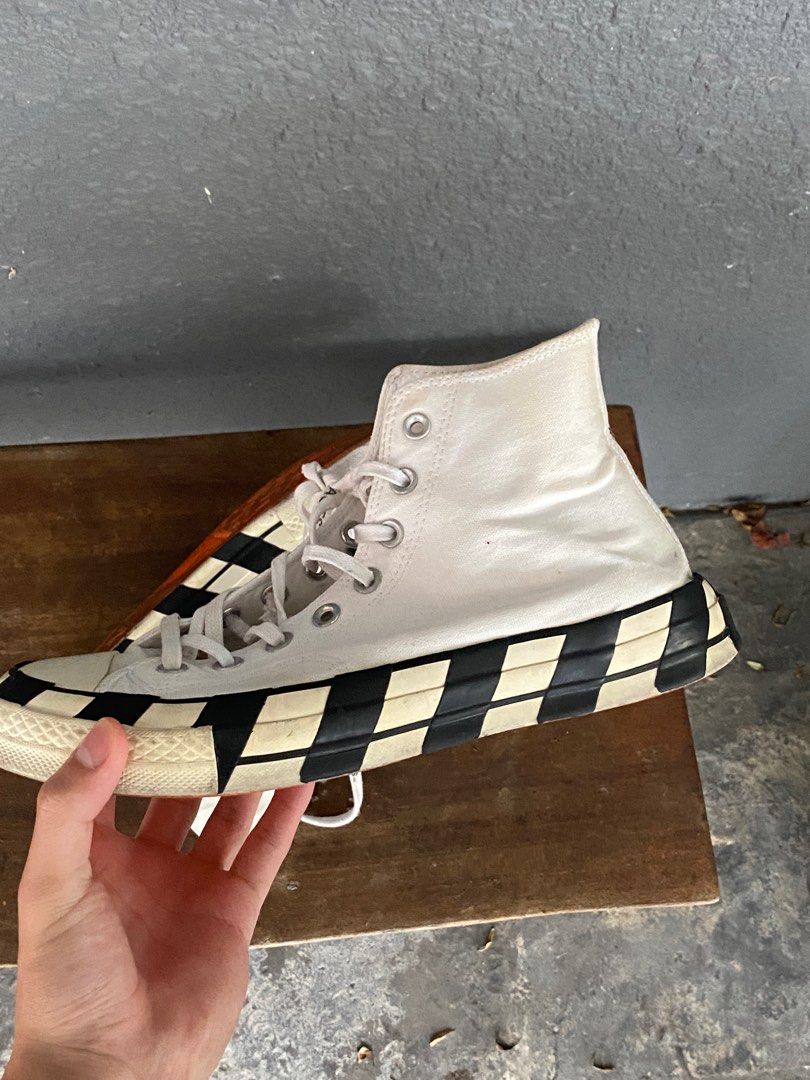 Converse off on sale white 1970s