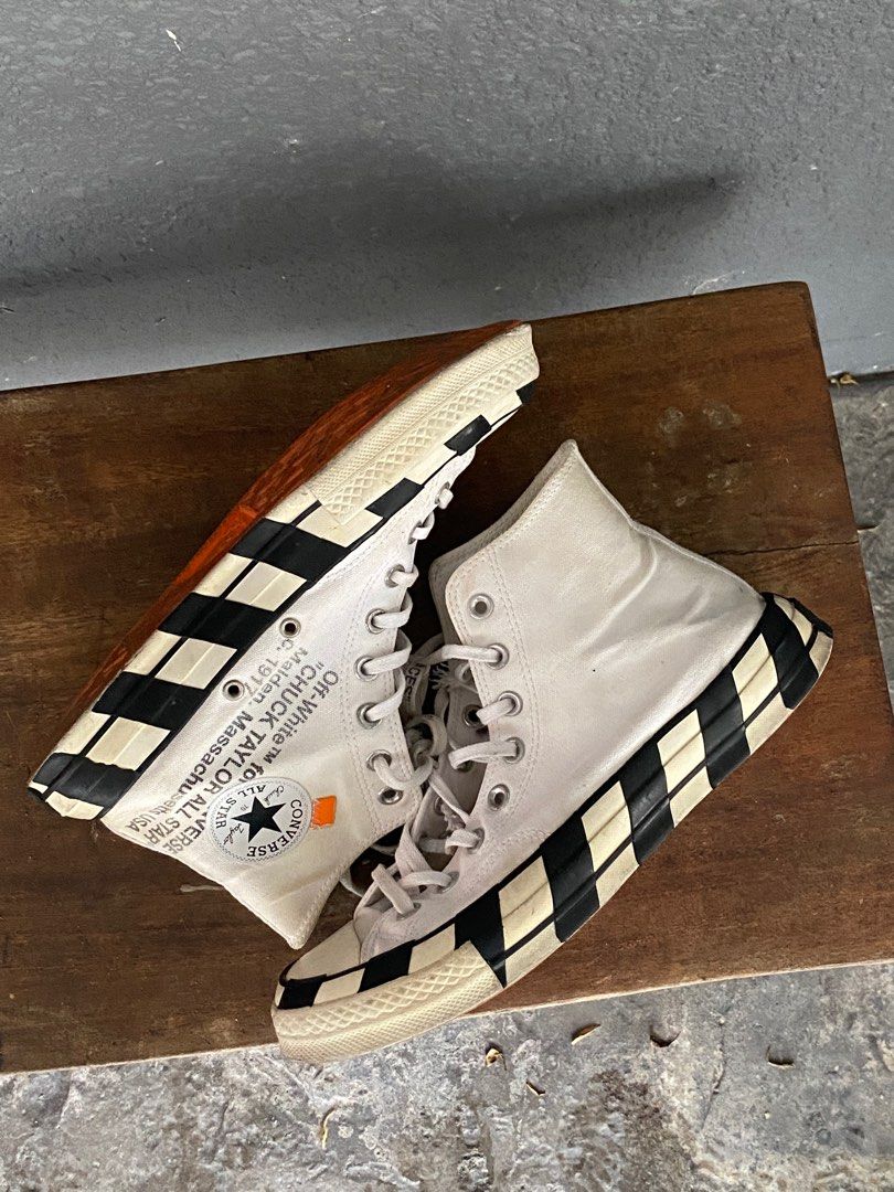 Converse off white 1970s top