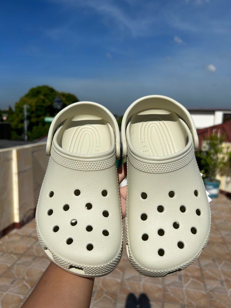 Crocs Classc Bone Clog (Category: Slippers & Slides) located in Bulacan. Submitted by kabuddy (Listing ID 1283674929, Image 2). Description: Restocked Classic bone M3 m4 m5 m6 m7 M8 M9 M10 M11 only ₱2450 ORIGINAL SG 💯.