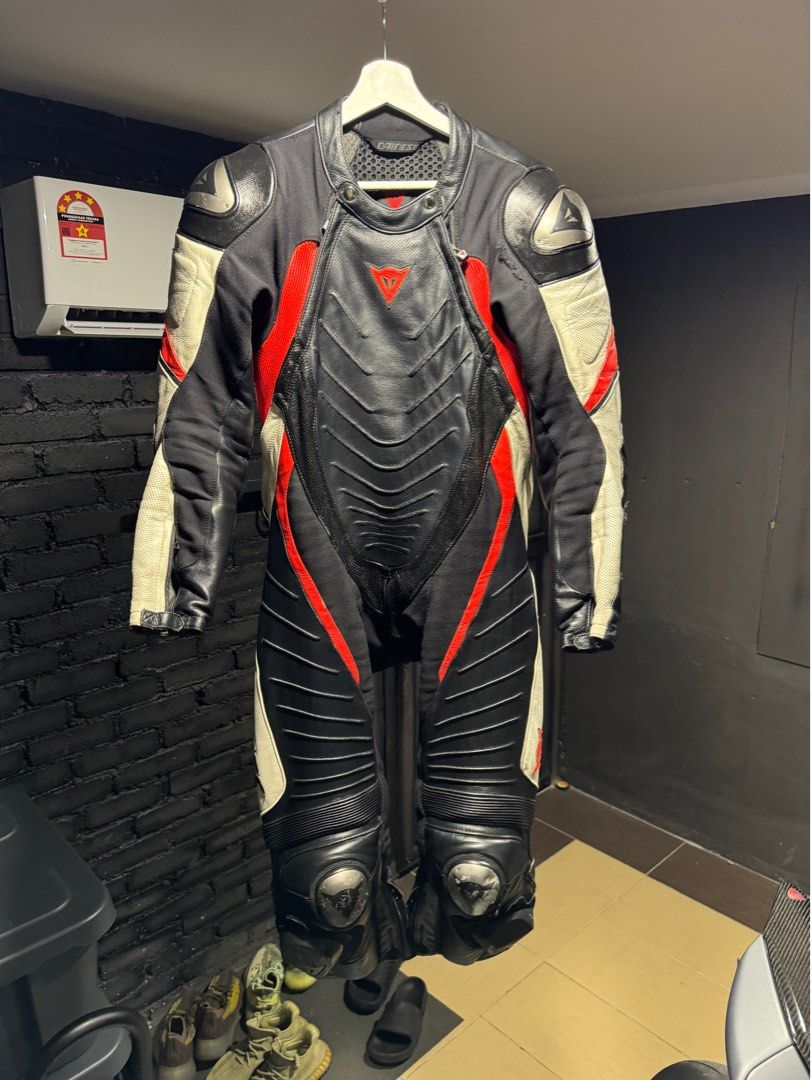 Dainese aero evo d1 race suit best sale
