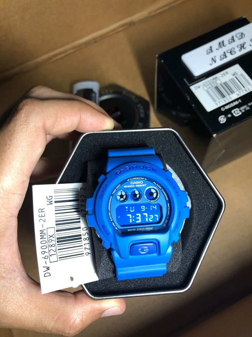 Dw6900 mm2 smurfs Men s Fashion Watches Accessories Watches on Carousell
