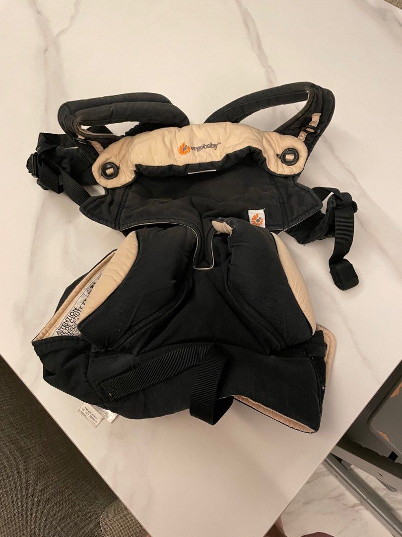 Ergobaby 360 deals without infant insert
