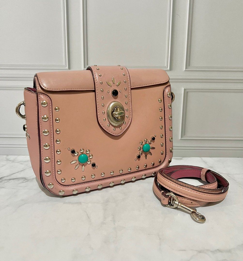 Tas coach sales sale