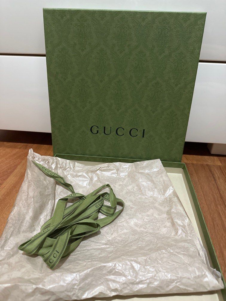 Gucci T shirt box