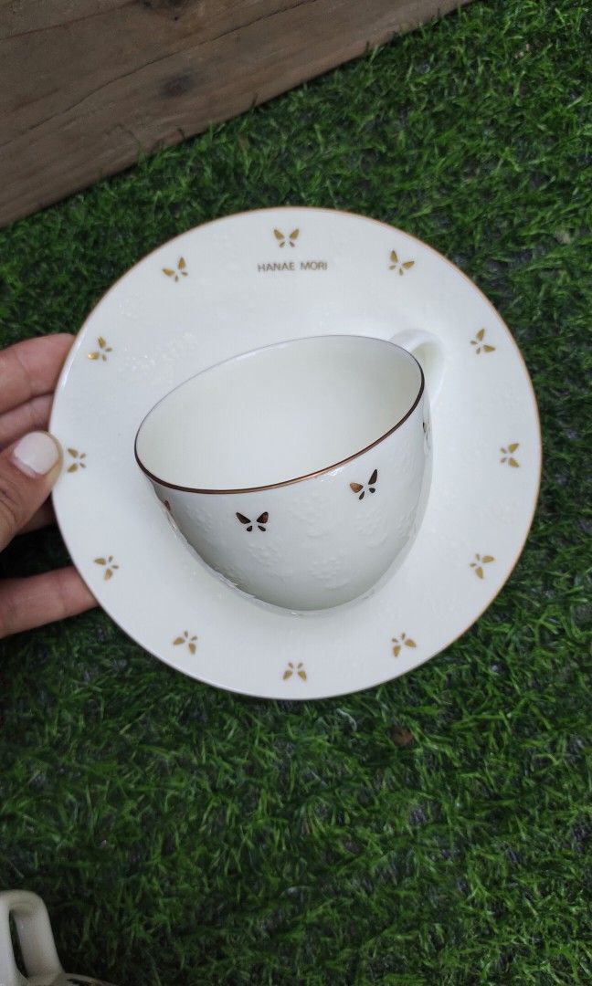 Hanae Mori 1 Duo l (Category: Coffee & Tea Tableware) located in Manila. Submitted by retroflash (Listing ID 1283680298, Image 2). Description: .