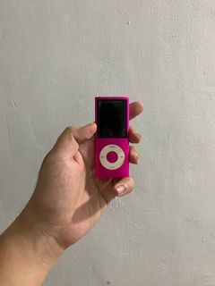 iPod nano 4th gen 8gb