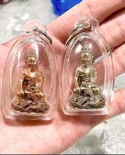 （分類：）位於 。 由 santoyan 提交（商品編號 1151075396，圖片 1）。簡介： 。