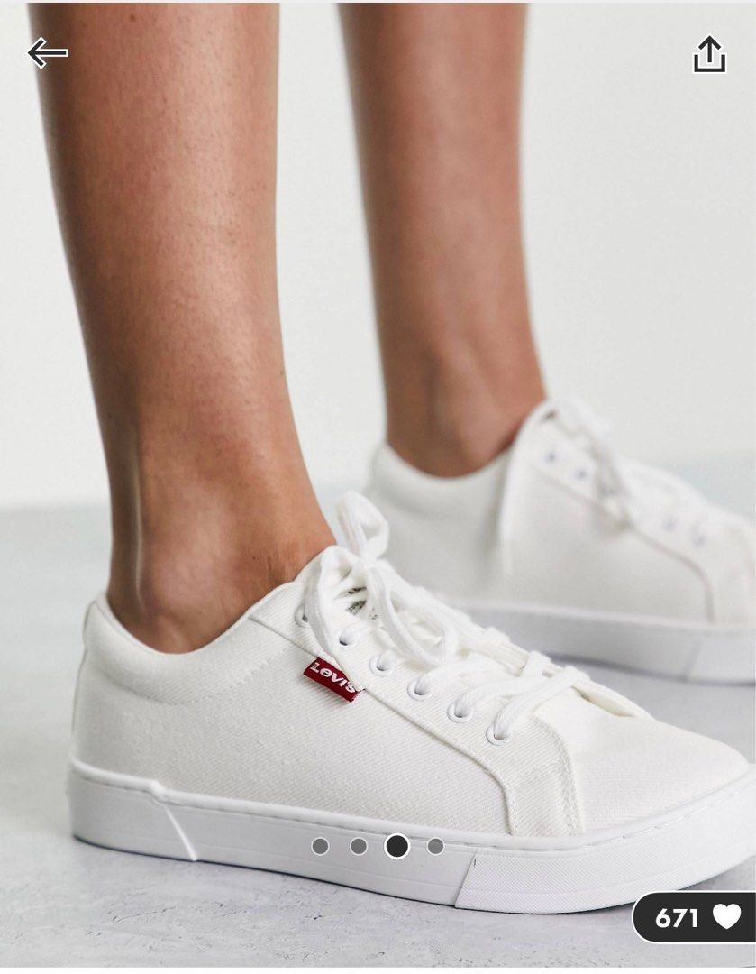 White levi best sale trainers