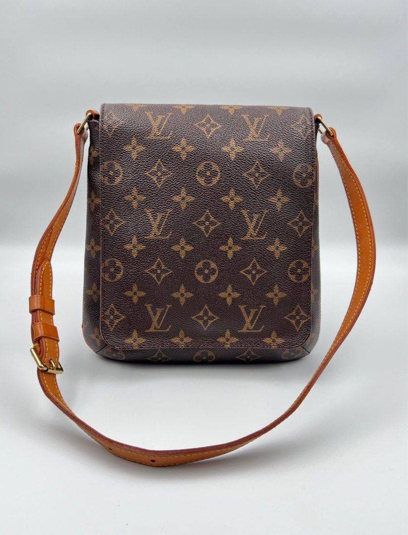 LOUIS VUITTON (Category: Luxury Bags & Wallets) located in Tarlac. Submitted by mysecretbliss (Listing ID 1283724193, Image 1). Description: 💯% AUTHENTIC PERSONAL ITEM RFS: DECLUTTERING.