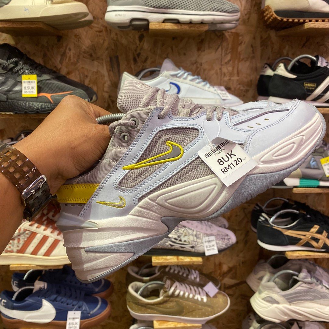 M2k men outlet