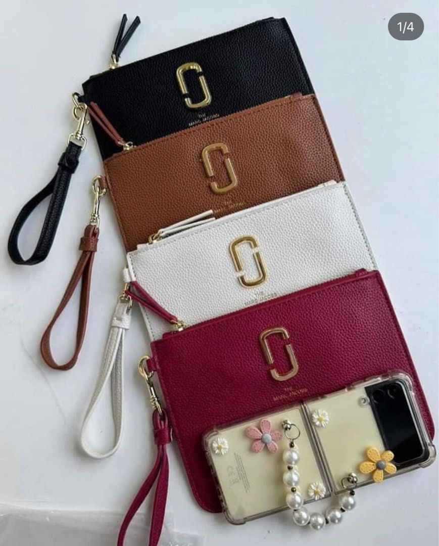 Marc Jacobs wristlet pouch wallet Women s Fashion Bags Wallets Purses Pouches on Carousell