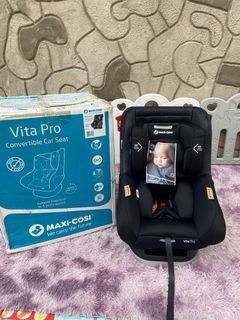Maxi-Cosi Vita Pro Carseat Not  expired  mall pullout