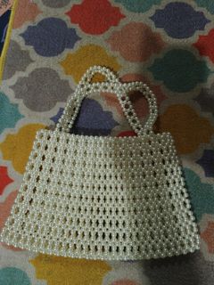(Category: ) located in . Submitted by glammour (Listing ID 1283690482, Image 1). Description: .
