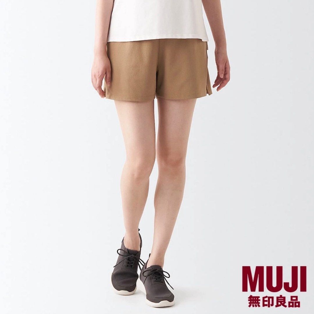 MUJI Ladies Sweat Absorbent Quick Drying Short Pants in Brown