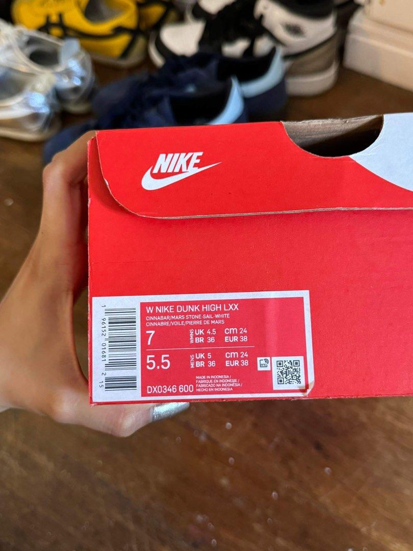 nike dunks high (Category: Sneakers) located in Quezon City. Submitted by ayan27 (Listing ID 1283704135, Image 1). Description: Women’s Nike Dunk High SIZE: US-7, Cm-24, Uk-4.5, EUR- 38 -Cinnabar/Red -Good as new, only used for a couple of times -Authentic, bought from the nike app -RFS: Decluttering.