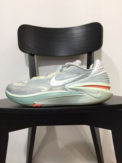由 SneakersEvil (刊登 ID 1283835268，圖片 1) 提交，位於 的 (類別：)，說明：。