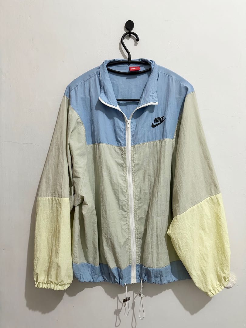 Nike parachute jacket hot sale