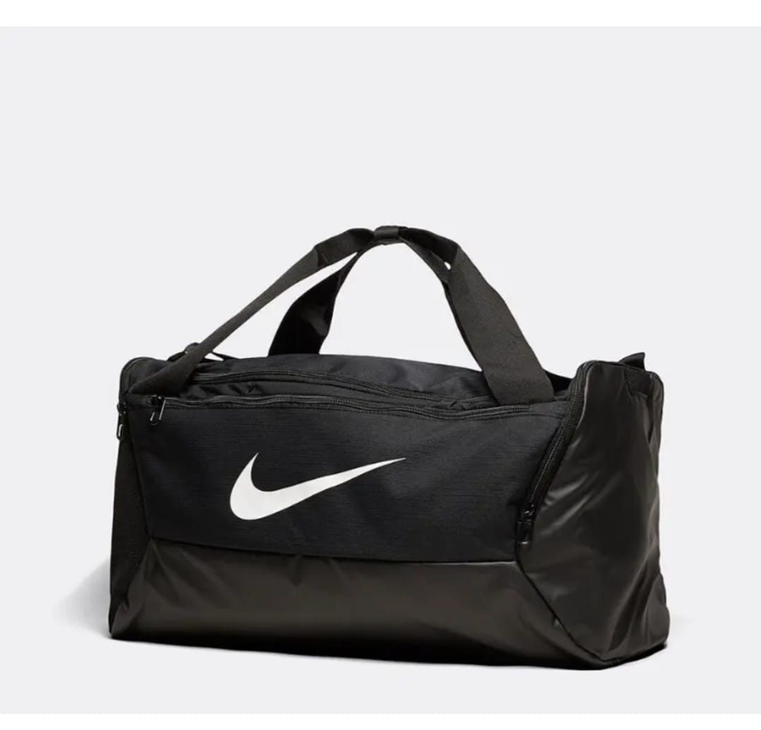 Nike deals holdall bags