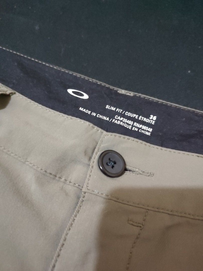 Oakley shorts Men s Fashion Bottoms Shorts on Carousell