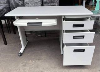 Office table with keyboard Holder