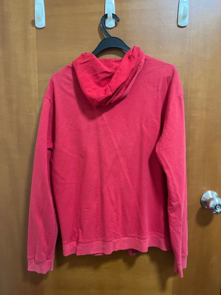 Red outlet jacket zipper