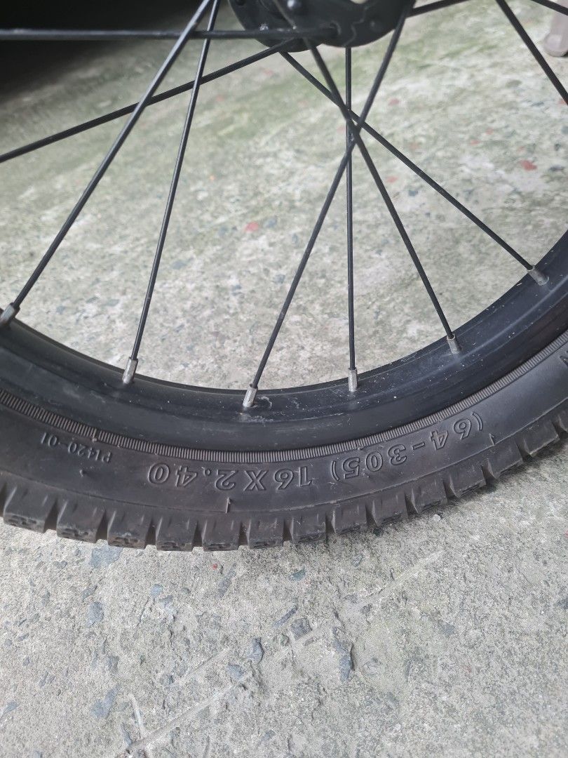 royal baby bike (Category: Bicycles) located in Quezon City. Submitted by abrick (Listing ID 1283698522, Image 3). Description: preloved bikes size 16 and 12 4000 each 7000 both loc qc mindanao ave.