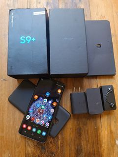 Samsung Galaxy S9 Plus Dualsim NTC Complete Package 


Used
Preloved
Good as new
NTC
Dualsim
Openline
Test to sawa
Complete set box accesories and case
Used good as new

Box
Manual
Case
Sim ejector
Fast charger
Cord
Earpod