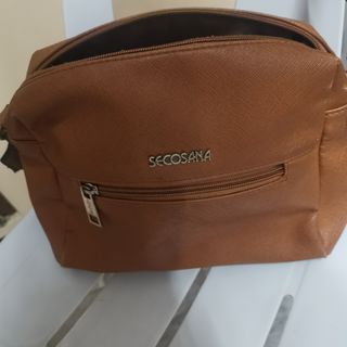 Lazada secosana deals sling bag