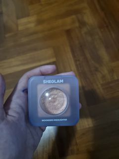 (Category: ) located in . Submitted by Kaesadea (Listing ID 1283656744, Image 1). Description: .