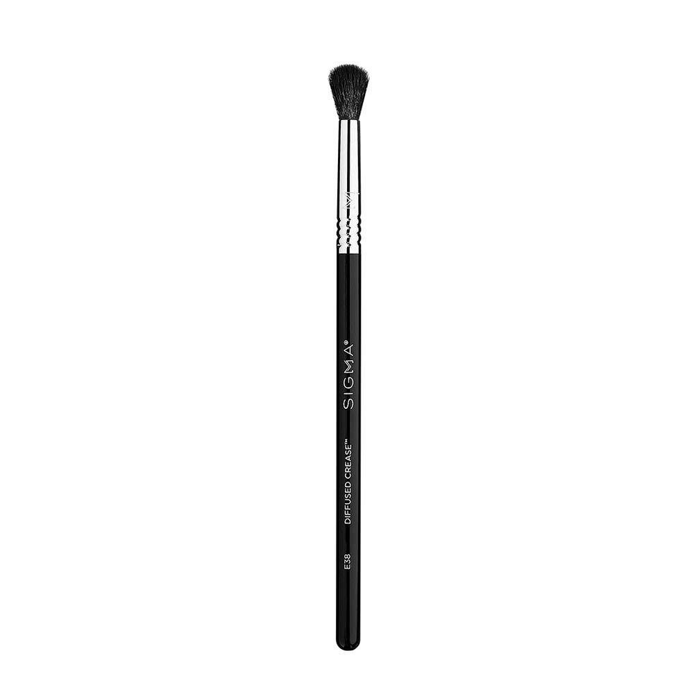 SIGMA E38 DIFFUSED CREASE BRUSH (Category: Makeup) located in Las Pinas. Submitted by chicchateaumnl (Listing ID 1283709296, Image 1). Description: 100% ORIGINAL BRAND NEW Your new favorite for blending, use this soft, SigmaTech® fiber brush to diffuse color on the lid or in the crease. Use the soft, rounded fibers to diffuse color on the lid and crease or soften and blend any harsh color lines. Function: Soften + blend harsh color lines Unique F
