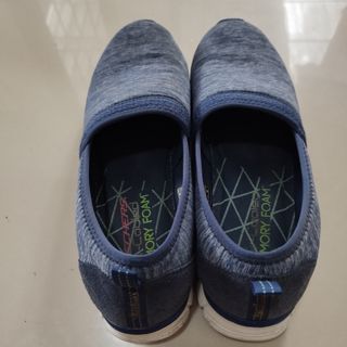 Skechers memory foam 2025 indonesia