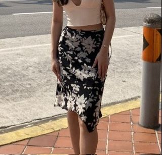 Mesh sales skirt singapore