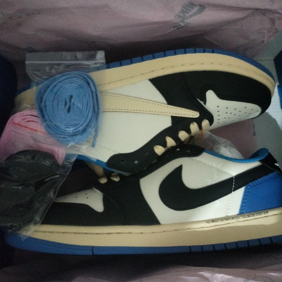 UA Travis Scott x Jordan 1