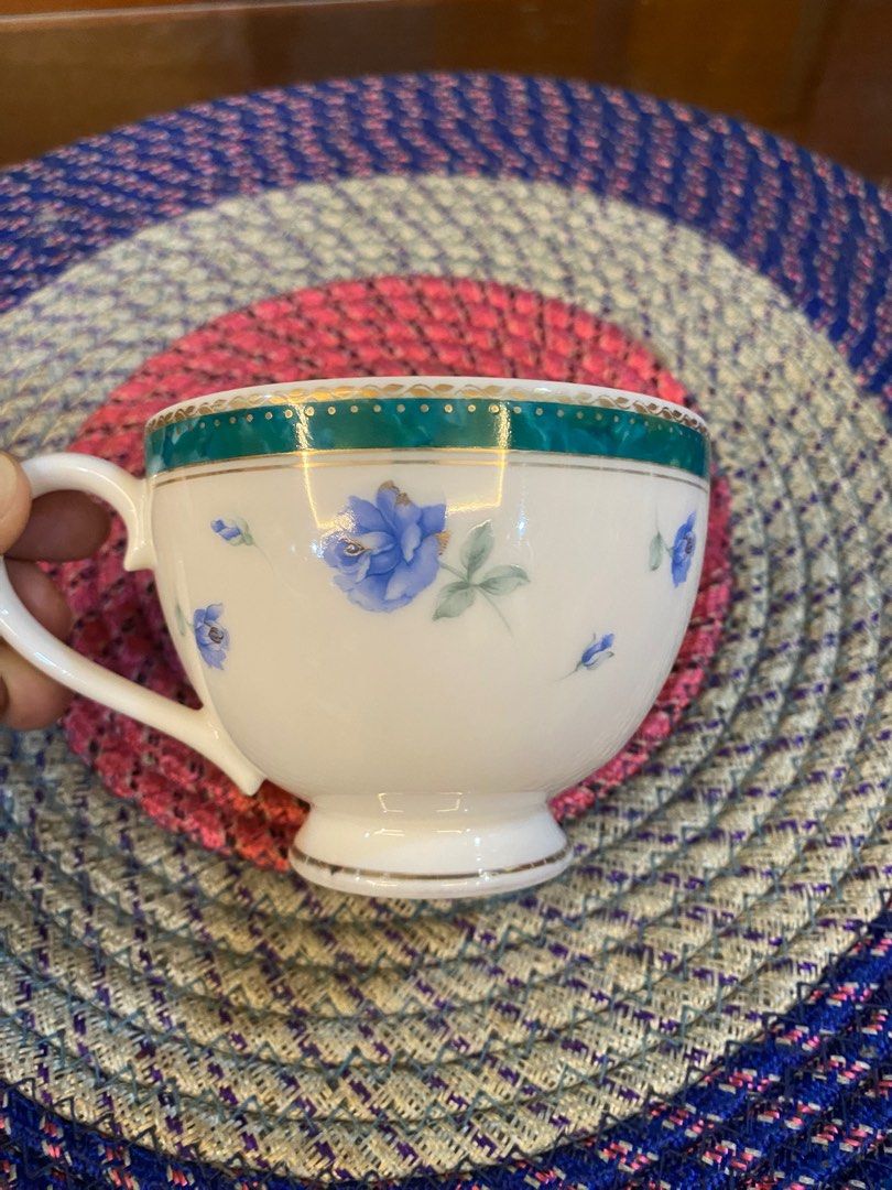 Ungaro Paris cup only (Category: Dinnerware & Cutlery) located in Cainta. Submitted by amanriq (Listing ID 1283712403, Image 2). Description: 🌸Ungaro Paris cup only ✅ 2.5 x 3.5 inches .